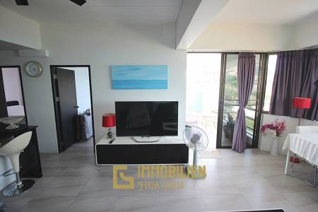 Blue Wave Condominium: Absolut strandnahe 2 Schlafzimmer-Eigentumswohnung in Khao Takiap