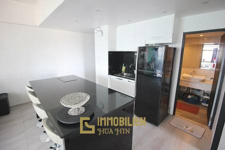 Blue Wave Condominium: Absolut strandnahe 2 Schlafzimmer-Eigentumswohnung in Khao Takiap