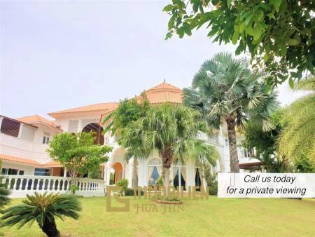 Luxury Mansion in Palm Hills Hua Hin Golf Course for SALE