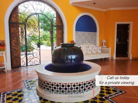 Luxury Mansion in Palm Hills Hua Hin Golf Course for SALE