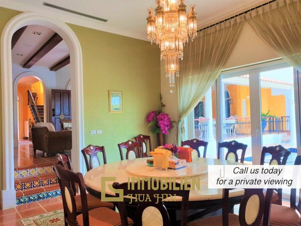 Luxury Mansion in Palm Hills Hua Hin Golf Course for SALE