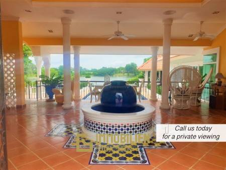 Luxury Mansion in Palm Hills Hua Hin Golf Course for SALE