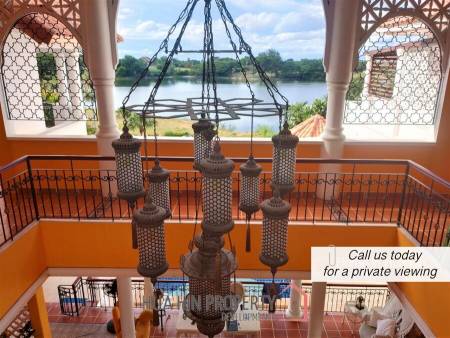 Luxury Mansion in Palm Hills Hua Hin Golf Course for SALE