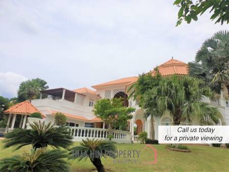 Luxury Mansion in Palm Hills Hua Hin Golf Course for SALE