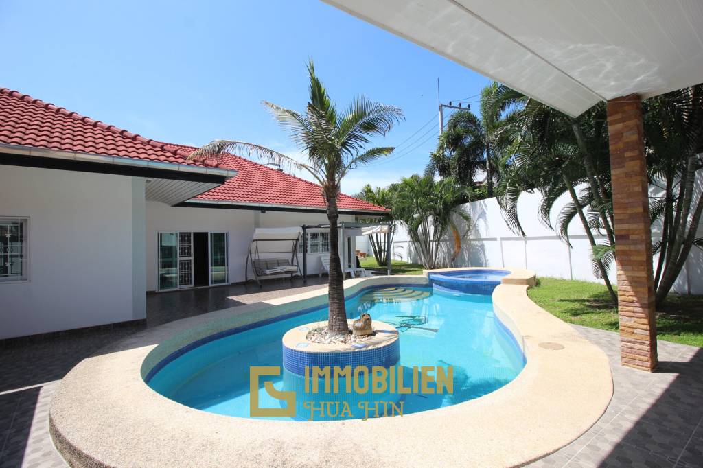 3 Schlafzimmer Pool Villa - sehr nah an Hua Hin