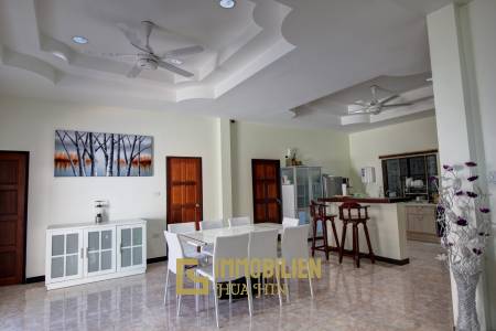 3 Schlafzimmer Pool Villa - sehr nah an Hua Hin