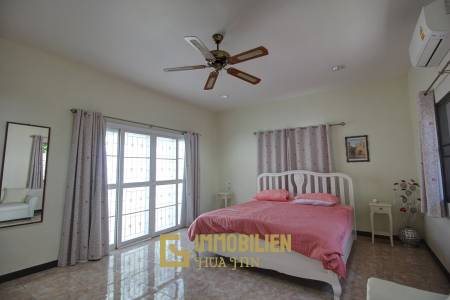 3 Schlafzimmer Pool Villa - sehr nah an Hua Hin