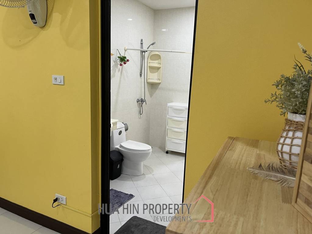 Royal Garden : Beautiful. Spacious 5 Bedroom Family Home