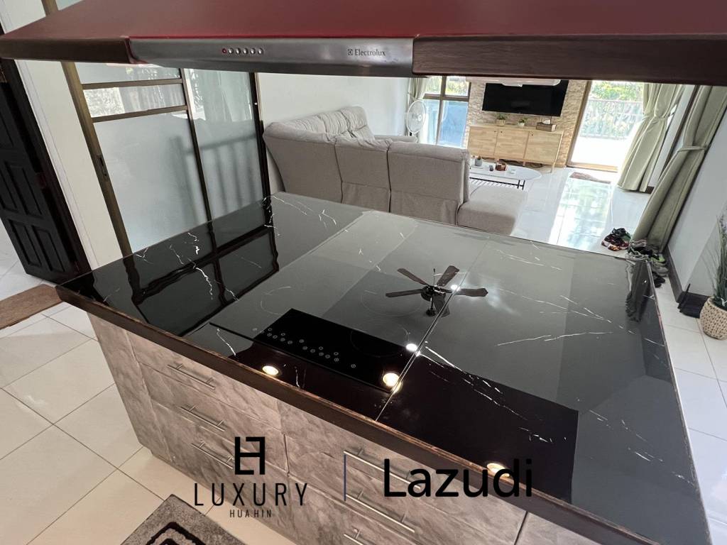 1,124 平方米 5 床 房子 对于 销售