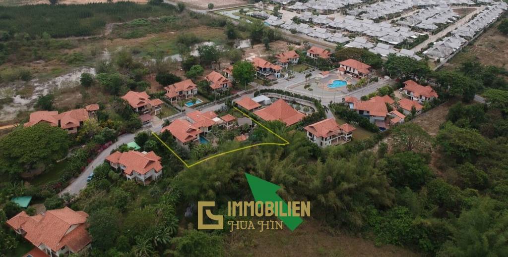 Royal Garden: Sehr gepflegtes und geräumiges 5 Schlafzimmer Familienhaus
