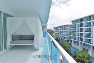 2 Bedroom Condo With Pool View