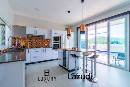 3 Bedroom Pool Villa with Great Views to Banyan Golf Course