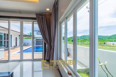 Emerald Scenery: 3 Schlafzimmer Pool Villa mit Blick auf den Banyan Golfplatz
