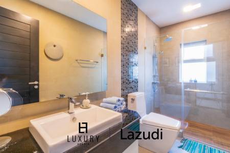 3 Bedroom Pool Villa with Great Views to Banyan Golf Course