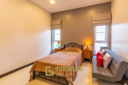Emerald Scenery: 3 Schlafzimmer Pool Villa mit Blick auf den Banyan Golfplatz