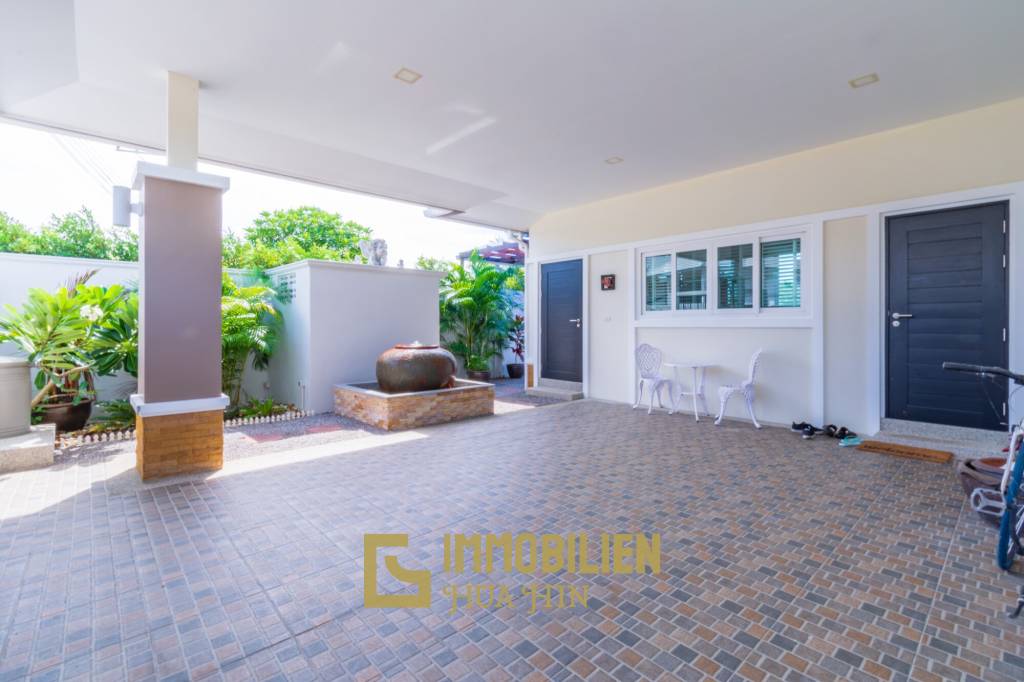Emerald Scenery: 3 Schlafzimmer Pool Villa mit Blick auf den Banyan Golfplatz