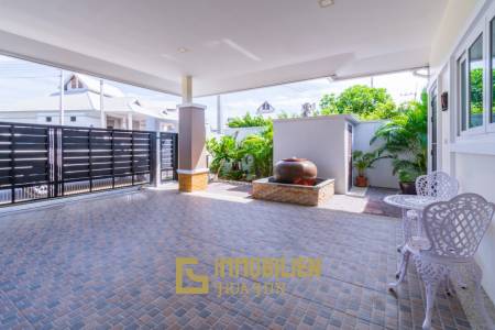 Emerald Scenery: 3 Schlafzimmer Pool Villa mit Blick auf den Banyan Golfplatz