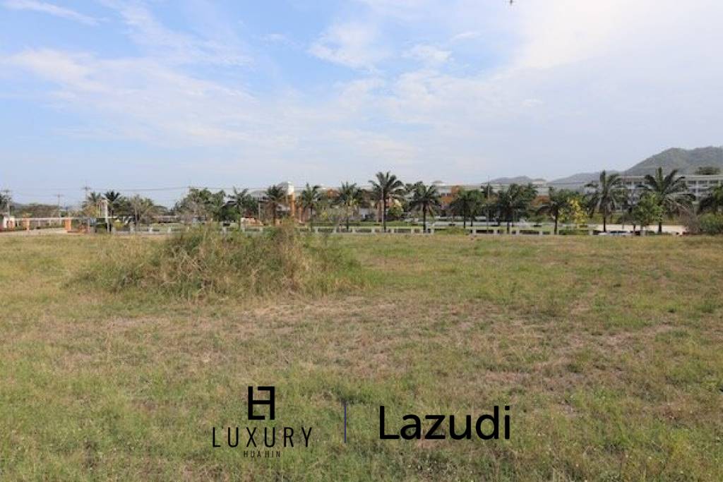 Golf course land Palm Hills for sale