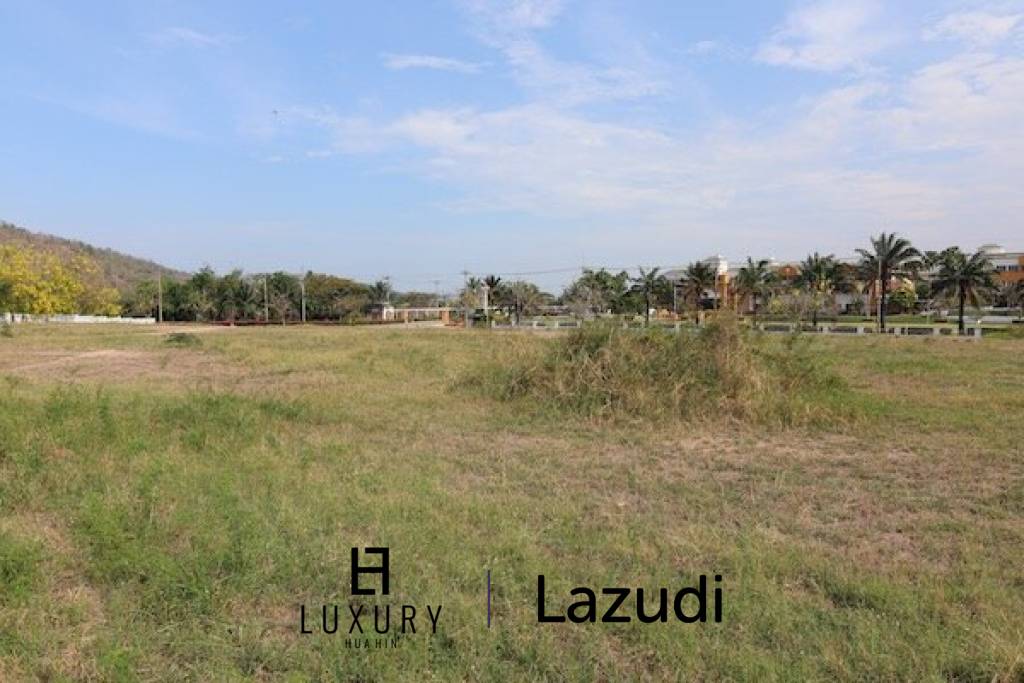 Golf course land Palm Hills for sale