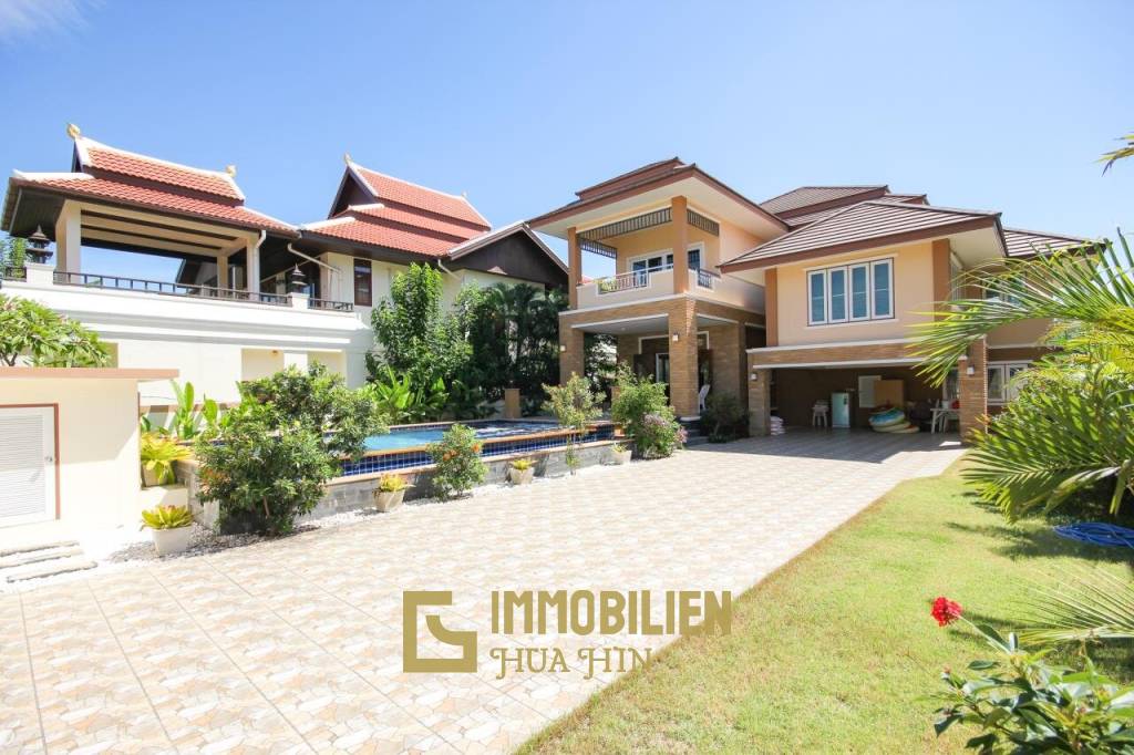 New Multi Level Pool Villa On Large Plot - Hua Hin North