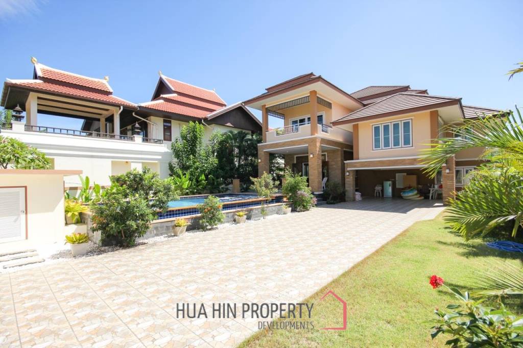 New Multi Level Pool Villa On Large Plot - Hua Hin North
