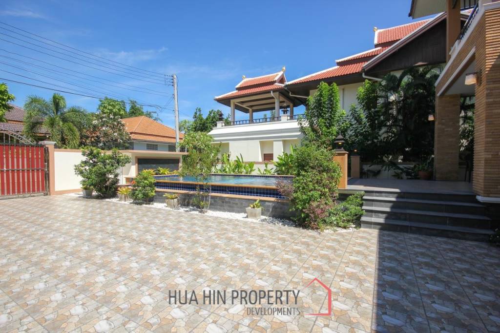 New Multi Level Pool Villa On Large Plot - Hua Hin North