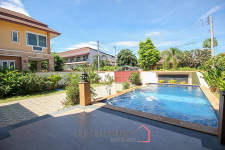 New Multi Level Pool Villa On Large Plot - Hua Hin North