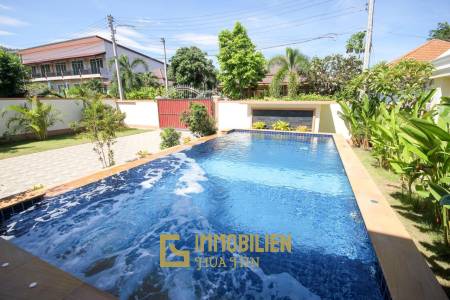 New Multi Level Pool Villa On Large Plot - Hua Hin North