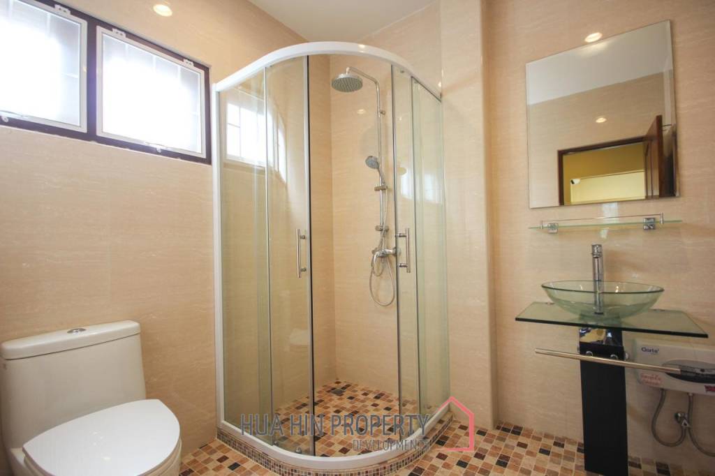 New Multi Level Pool Villa On Large Plot - Hua Hin North