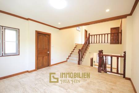 New Multi Level Pool Villa On Large Plot - Hua Hin North