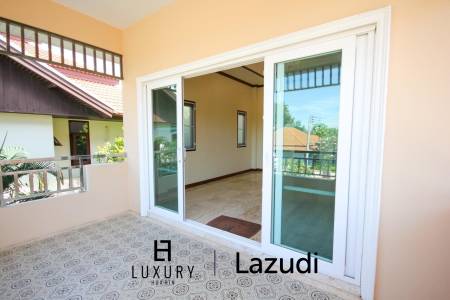 Nord Hua Hin: Neue Multi Level Pool Villa auf einem großen Grundstück