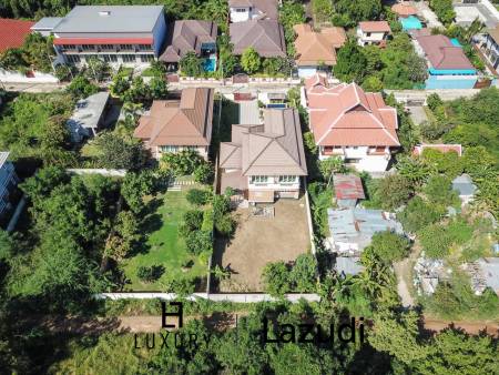 Nord Hua Hin: Neue Multi Level Pool Villa auf einem großen Grundstück