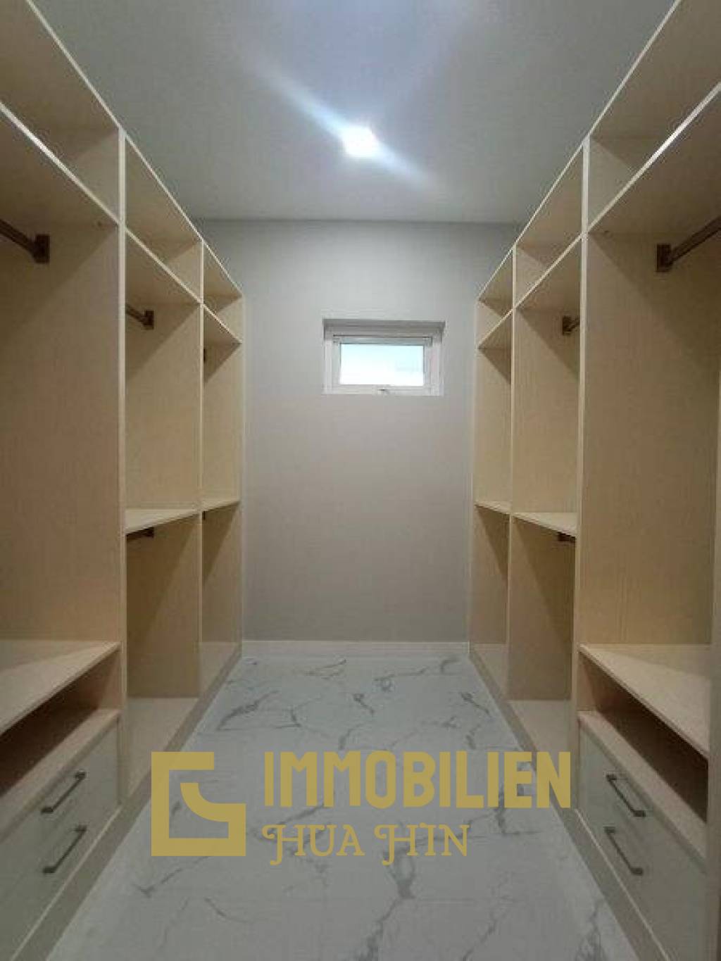 Ban Yu Yen - Neubauprojekt: Erschwingliche und individuell gestaltbare 2 Schlafzimmer Pool Villen