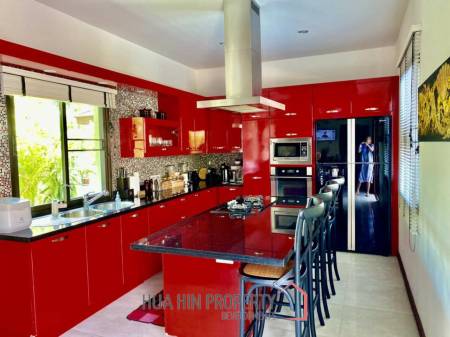 Large contemporary 5 Bedroom Pool Villa At Hillside Hamlet 3