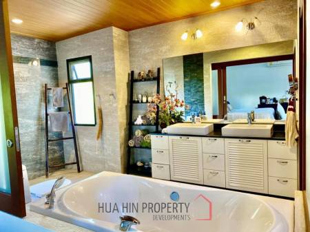 Large contemporary 5 Bedroom Pool Villa At Hillside Hamlet 3