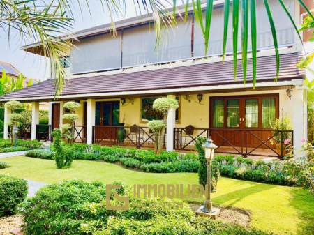 Large contemporary 5 Bedroom Pool Villa At Hillside Hamlet 3