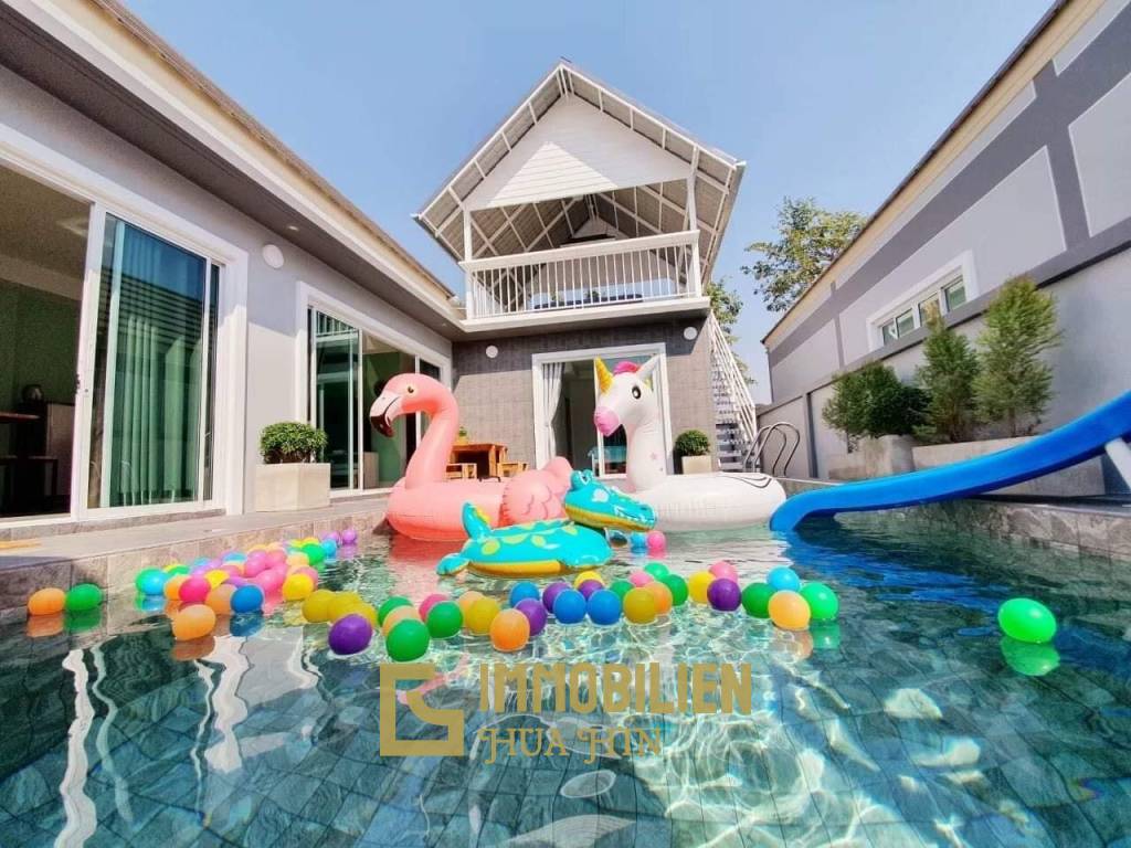 Großartige Mietinvestition: Moderne 3 Schlafzimmer Pool Villa