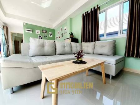 Großartige Mietinvestition: Moderne 3 Schlafzimmer Pool Villa