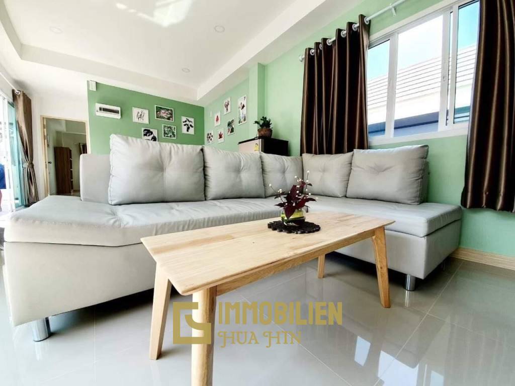Großartige Mietinvestition: Moderne 3 Schlafzimmer Pool Villa