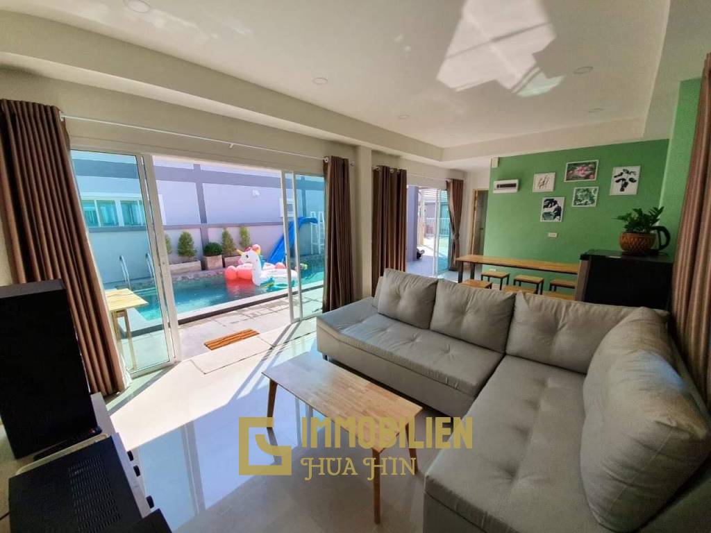 Großartige Mietinvestition: Moderne 3 Schlafzimmer Pool Villa