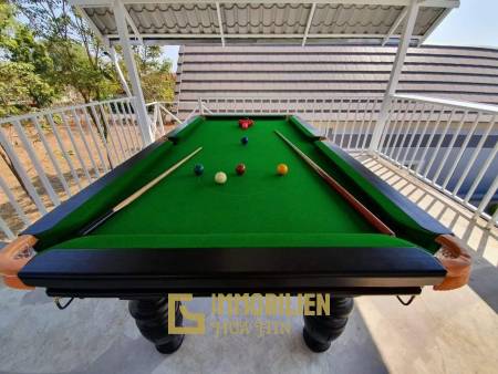 Großartige Mietinvestition: Moderne 3 Schlafzimmer Pool Villa