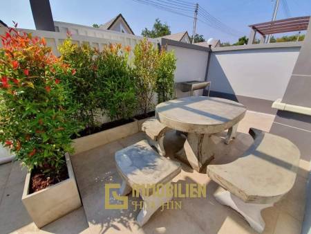 Großartige Mietinvestition: Moderne 3 Schlafzimmer Pool Villa