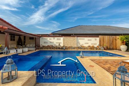 City Center 6 Bedroom Private Pool Villa For Sale on 1 Rai Land
