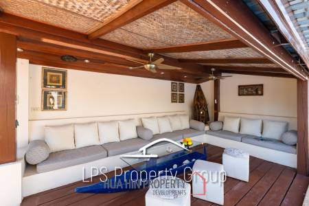 City Center 6 Bedroom Private Pool Villa For Sale on 1 Rai Land