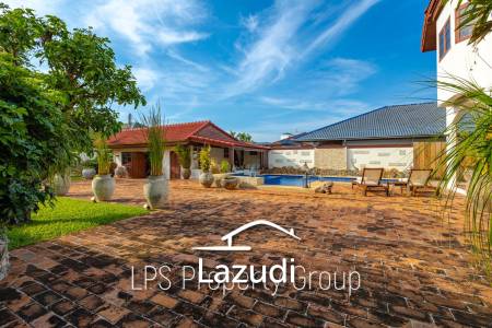 City Center 6 Bedroom Private Pool Villa For Sale on 1 Rai Land