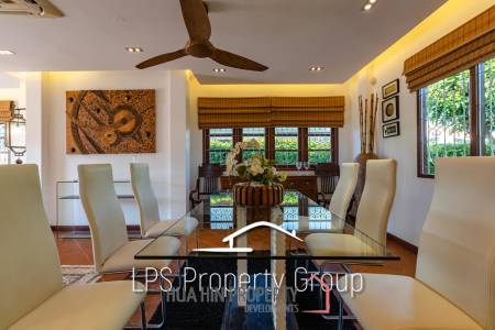City Center 6 Bedroom Private Pool Villa For Sale on 1 Rai Land