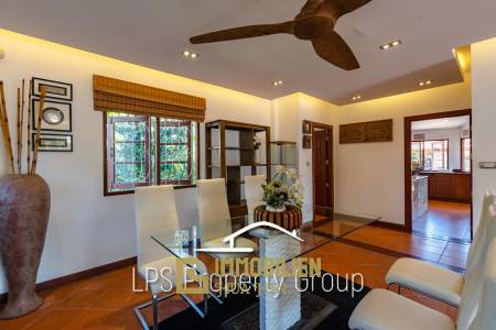 City Center 6 Bedroom Private Pool Villa For Sale on 1 Rai Land