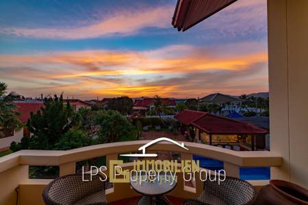 City Center 6 Bedroom Private Pool Villa For Sale on 1 Rai Land