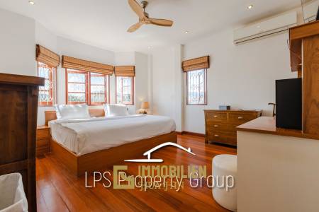 City Center 6 Bedroom Private Pool Villa For Sale on 1 Rai Land