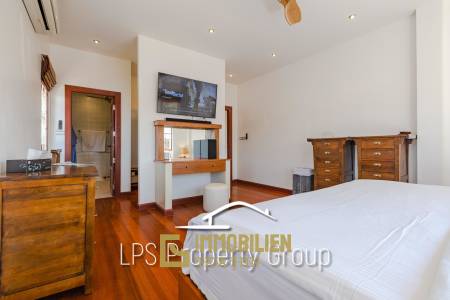 City Center 6 Bedroom Private Pool Villa For Sale on 1 Rai Land